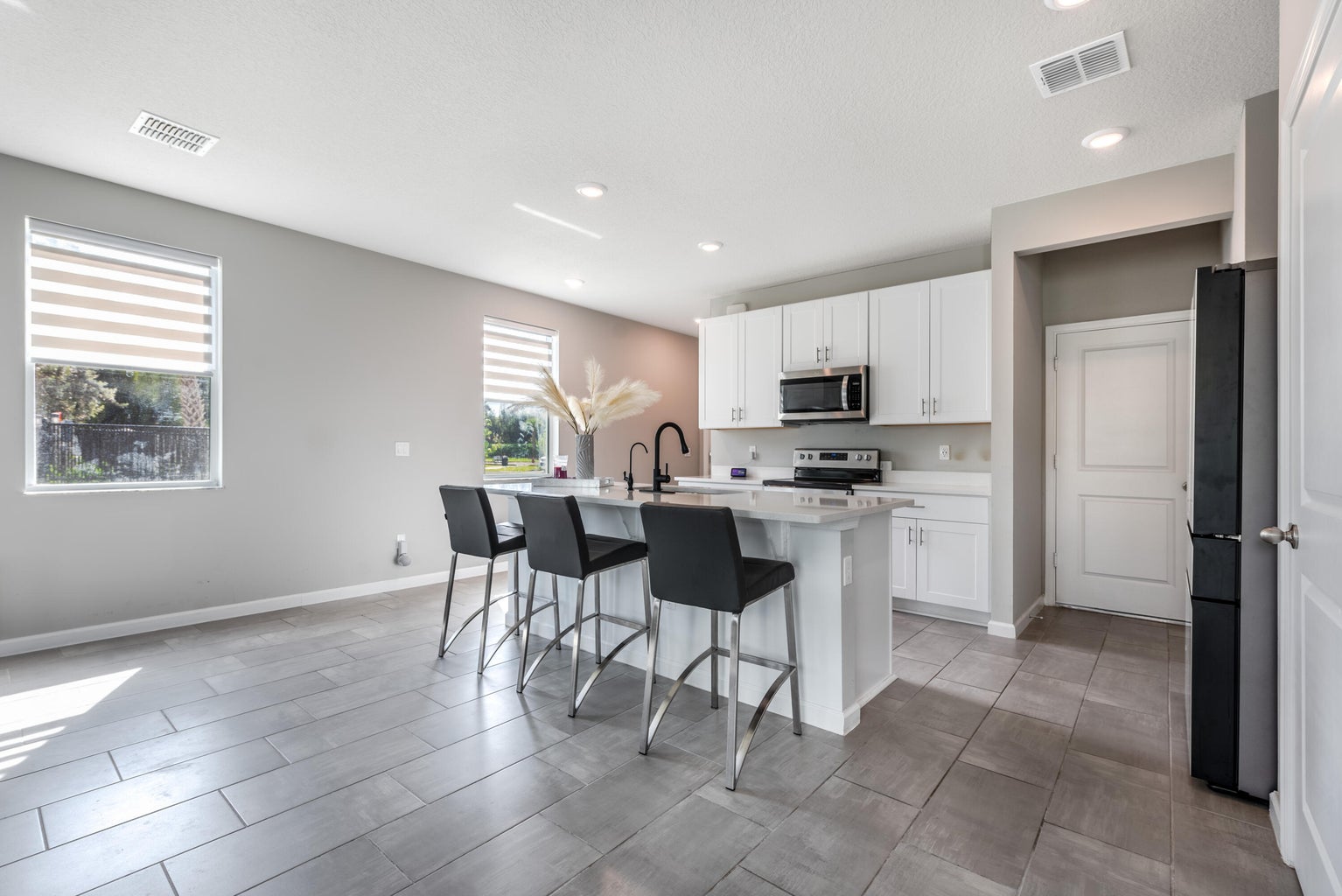Spectacular Condo